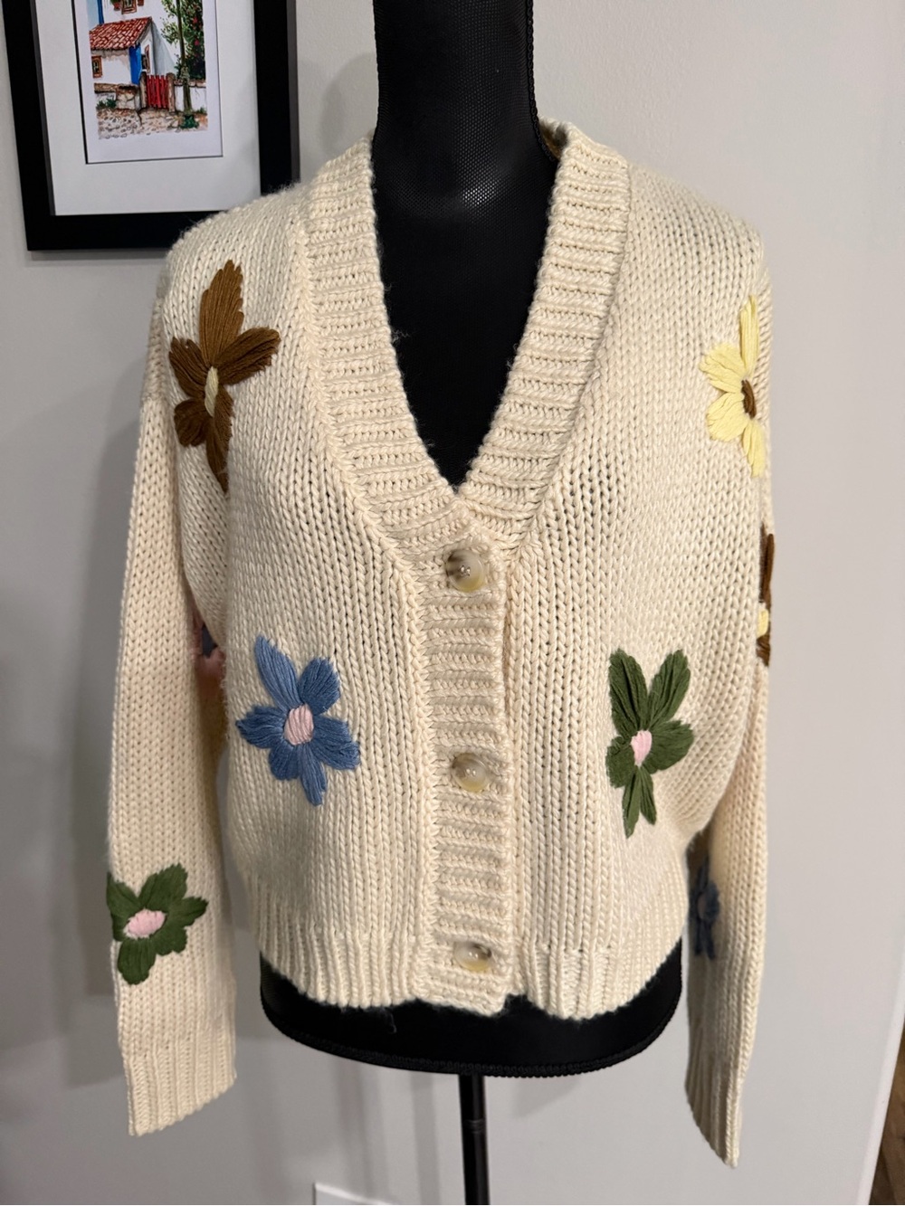 NWT Blank NYC Women’s Cream Chunky Knit Floral Appliqué V-Neck Cardigan M